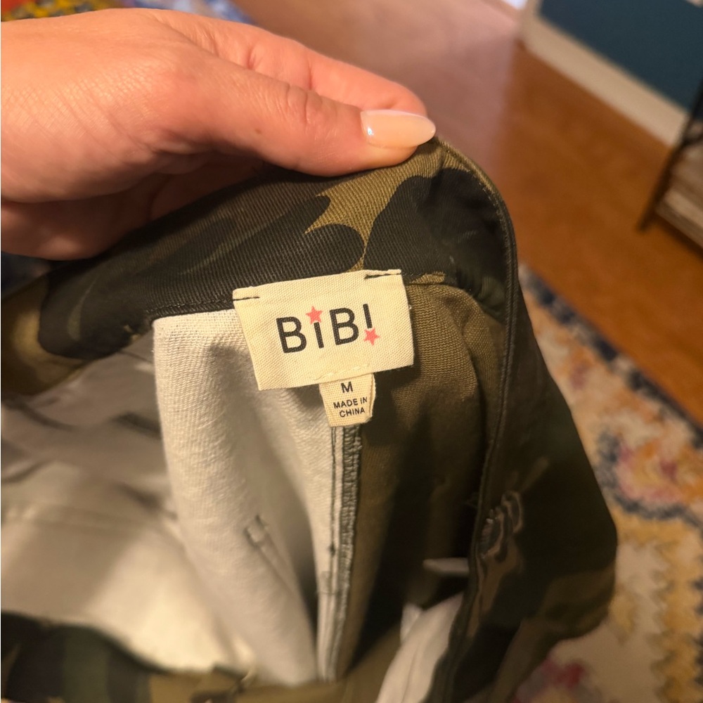 Bibi Camo & Leopard Patchwork Cargo Pants - Olive… - image 2